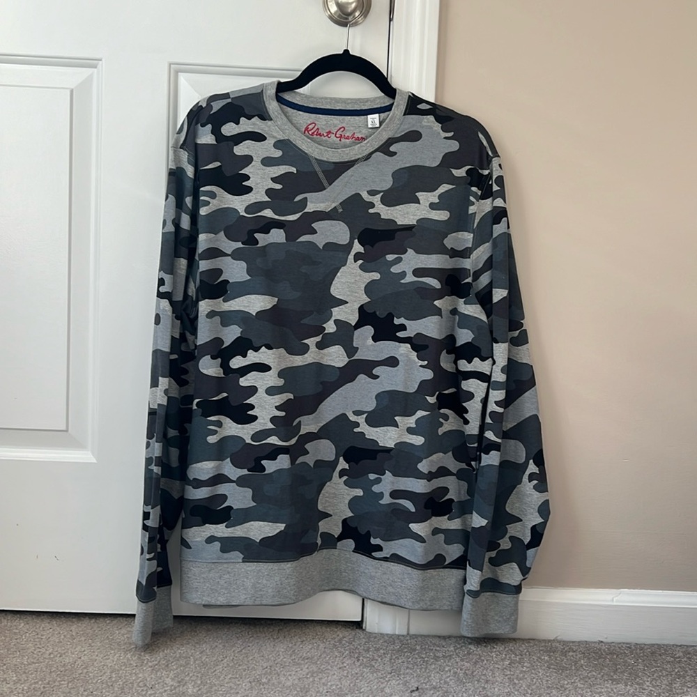 Robert Graham Men's Light Weight Camo Sweatshirt